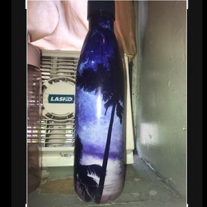 Wellness Stainless Steel Water Bottle 25 oz. used